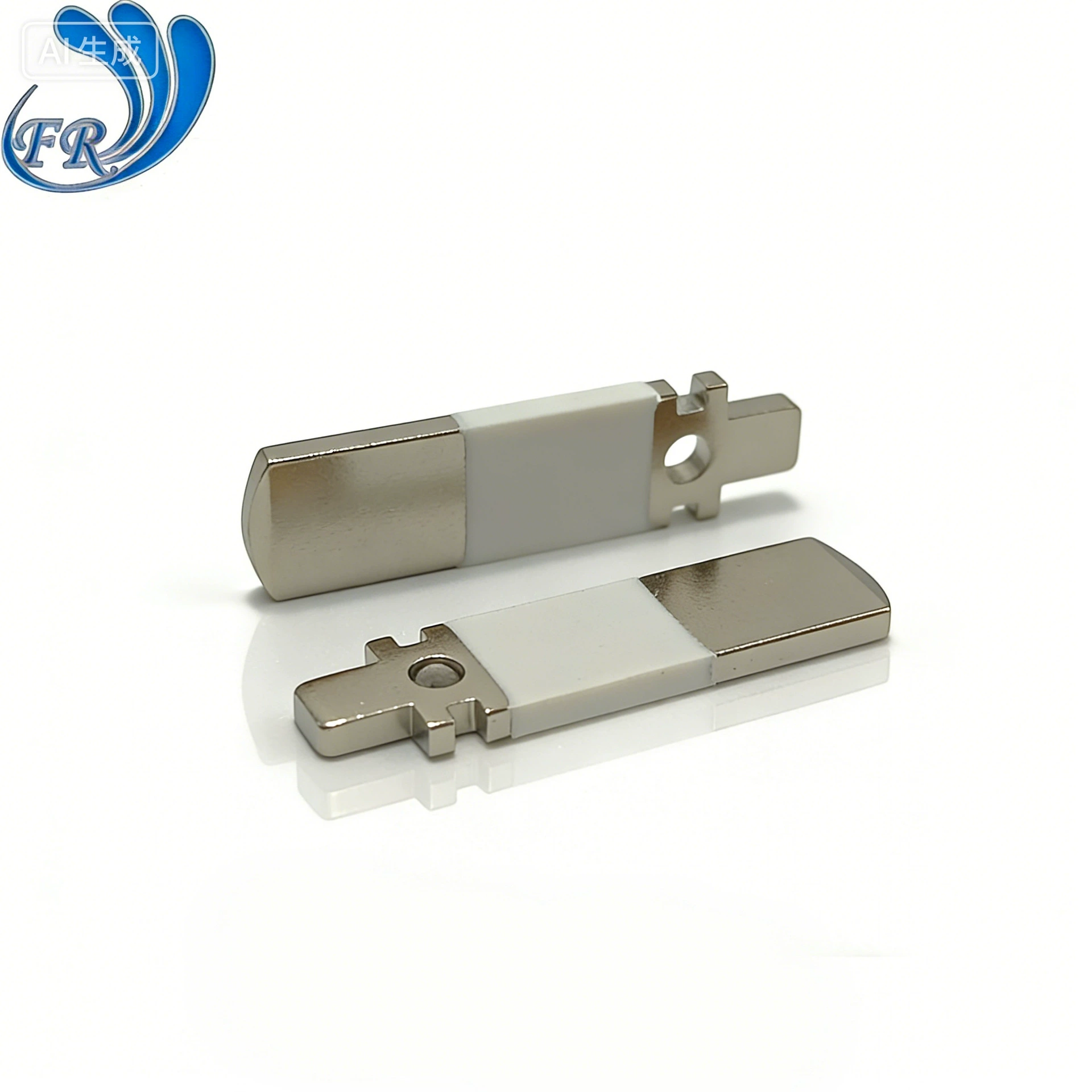 Nuevas clavijas de enchufe estándar GB semi-sobremoldeadas en blanco